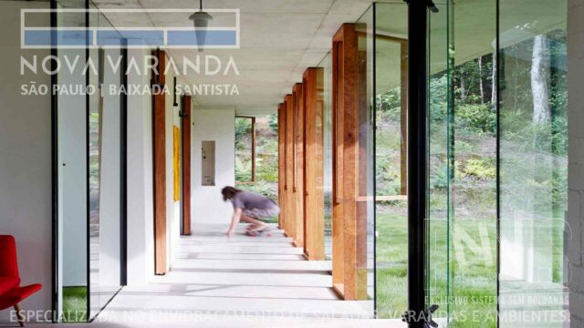 Ambientes e Varandas de Vidro ✨ Fechar Varanda Moderna e Valorizada Sob Medida ⛱️ Fechamento de Sacadas Morro do Maluf (Guarujá) ☎ 0800-8800