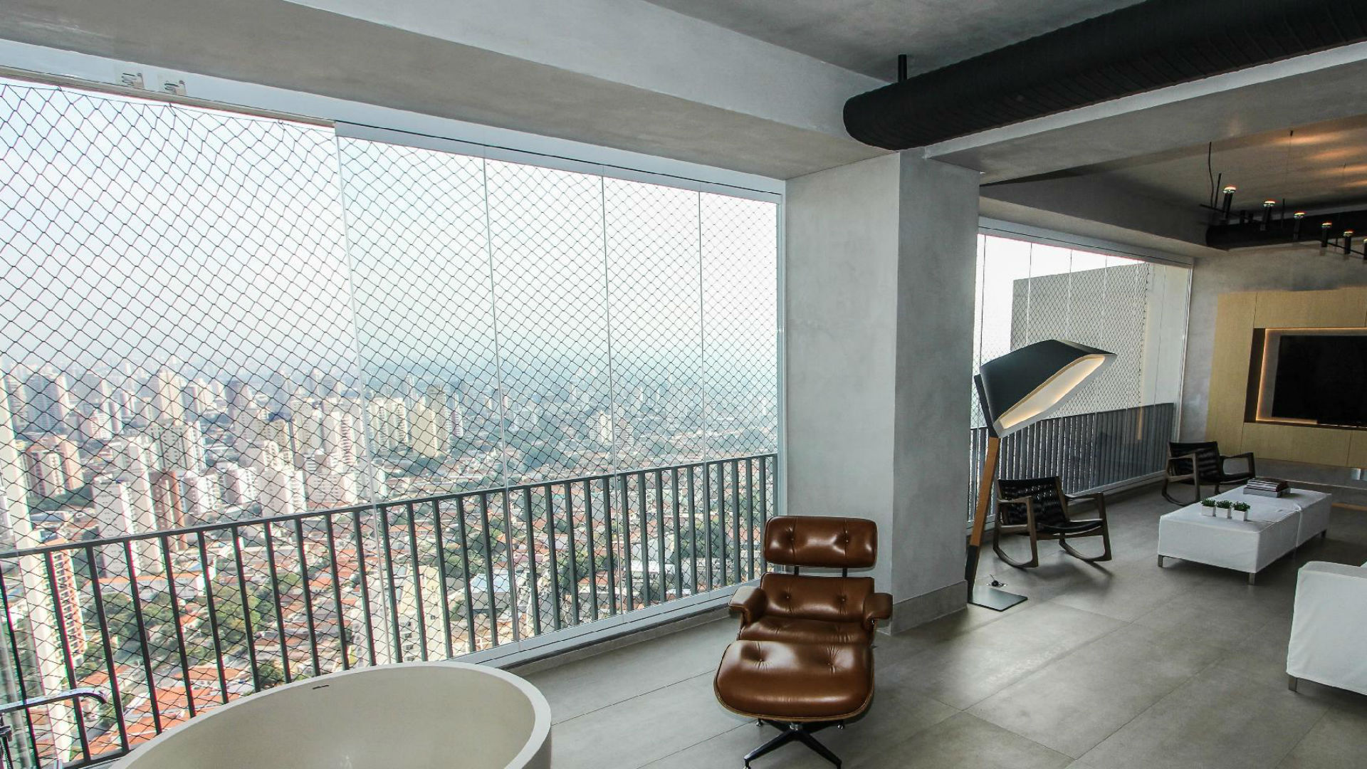 Ambientes e Varandas de Vidro ✦ Fechar Sacada: Valorizando seu imóvel com vidro sob medida ❖ Fechamento de Sacadas Vila Sônia (ZOSP) (Zona Oeste | São Paulo) ☎ 0800-880-2424